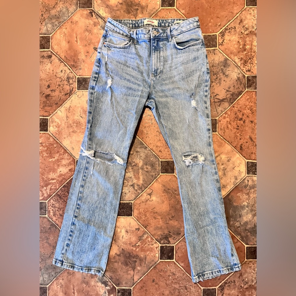 Wrangler Women's Boot Cut Jeans in Light Blue